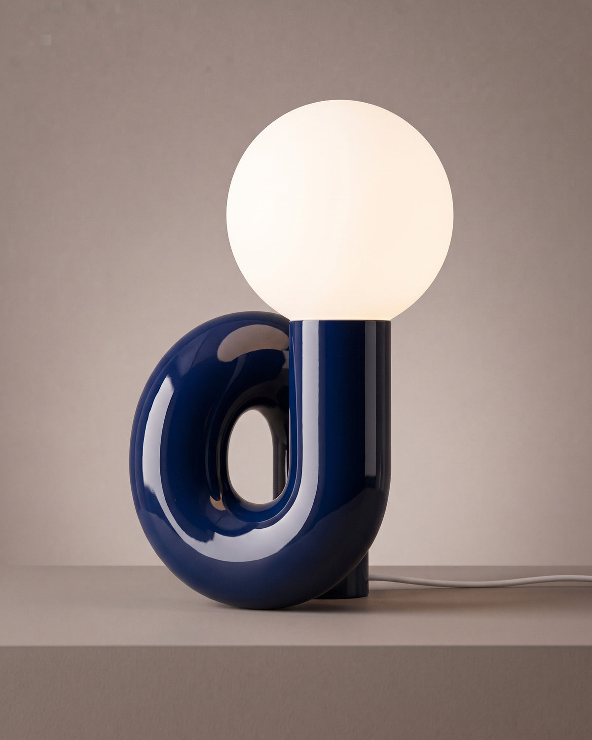 Lampe de table Volute, bleu nuit