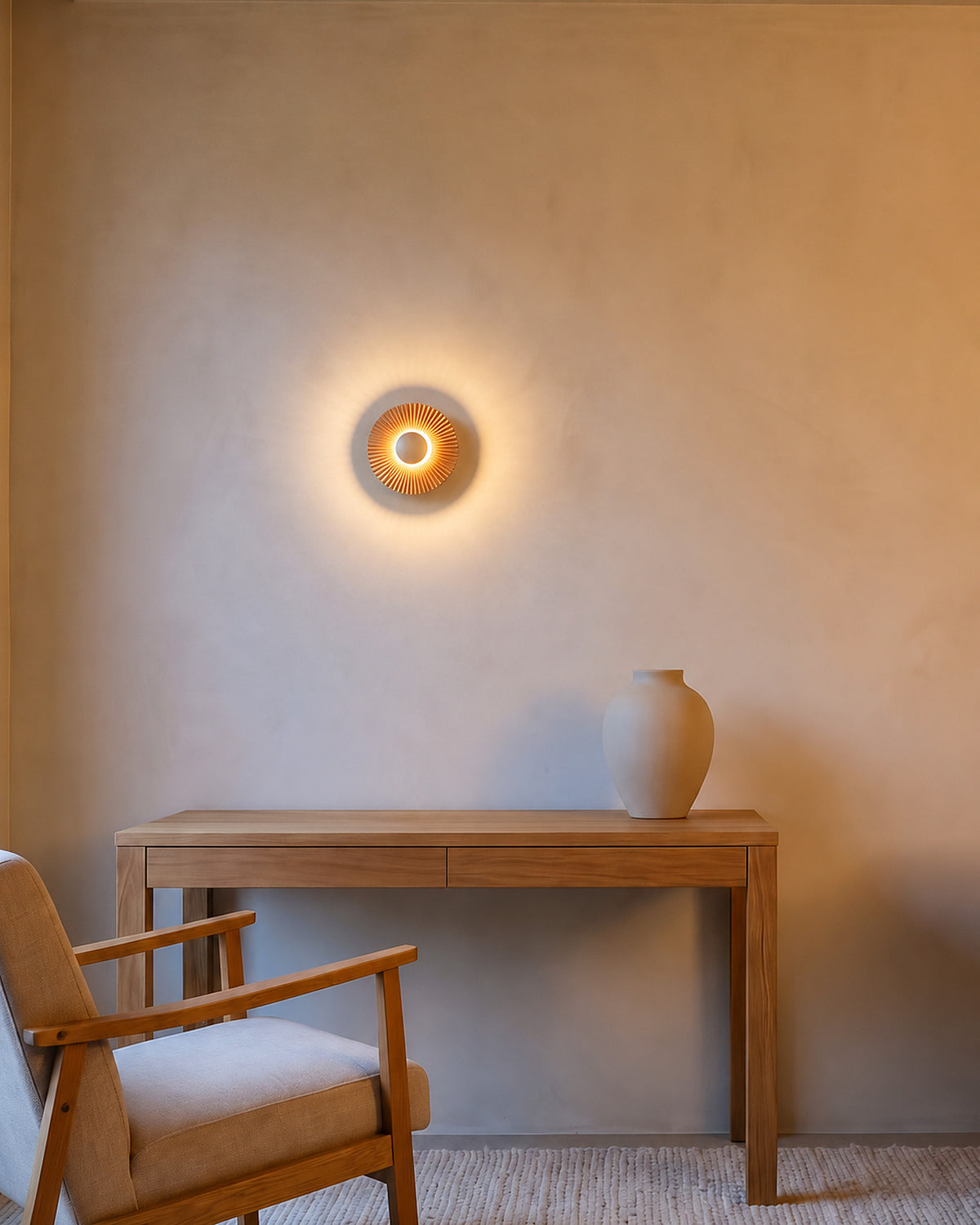 Applique Soleil dans une seconde pièce, allumé