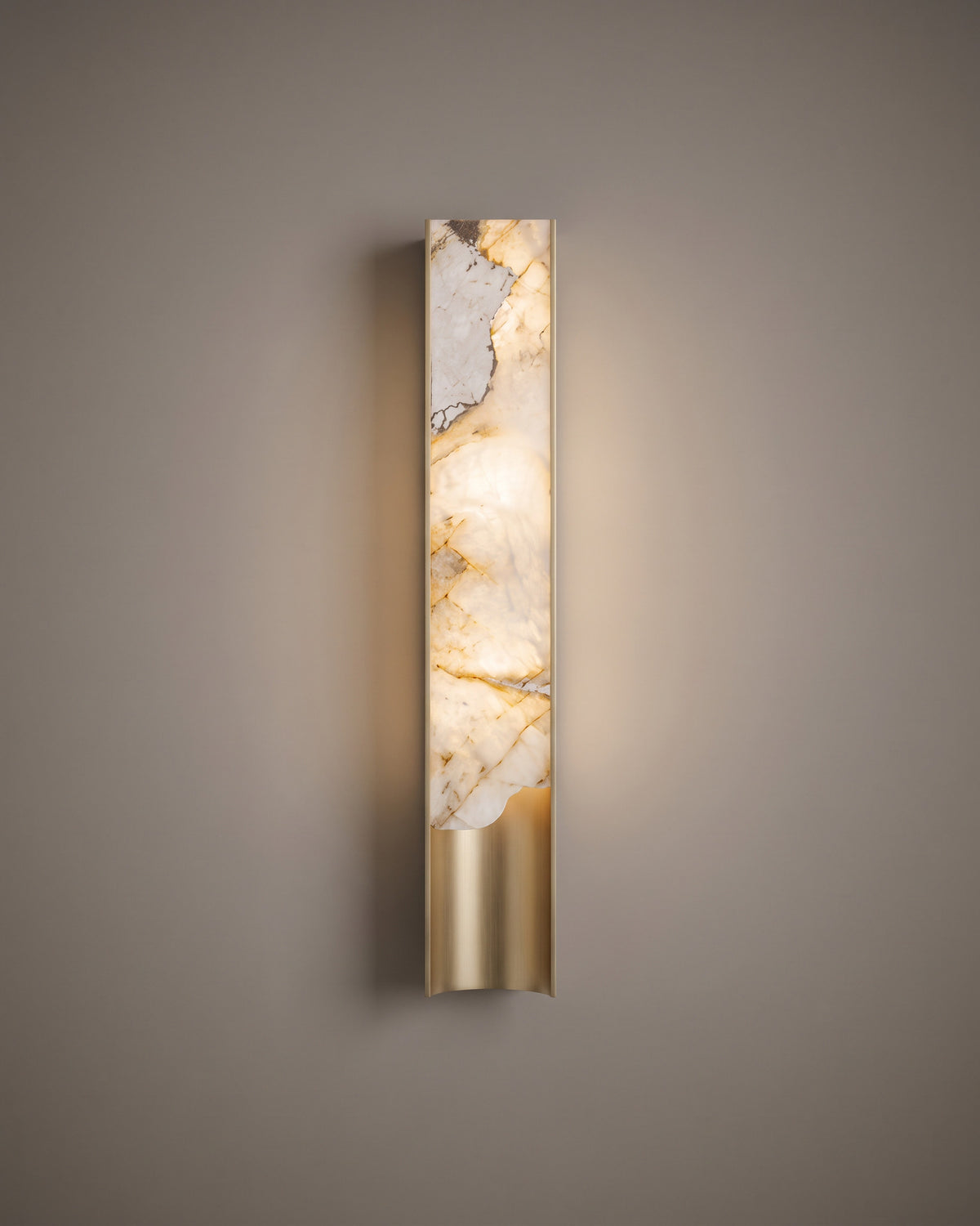 Applique Onyx, allumée, photo studio