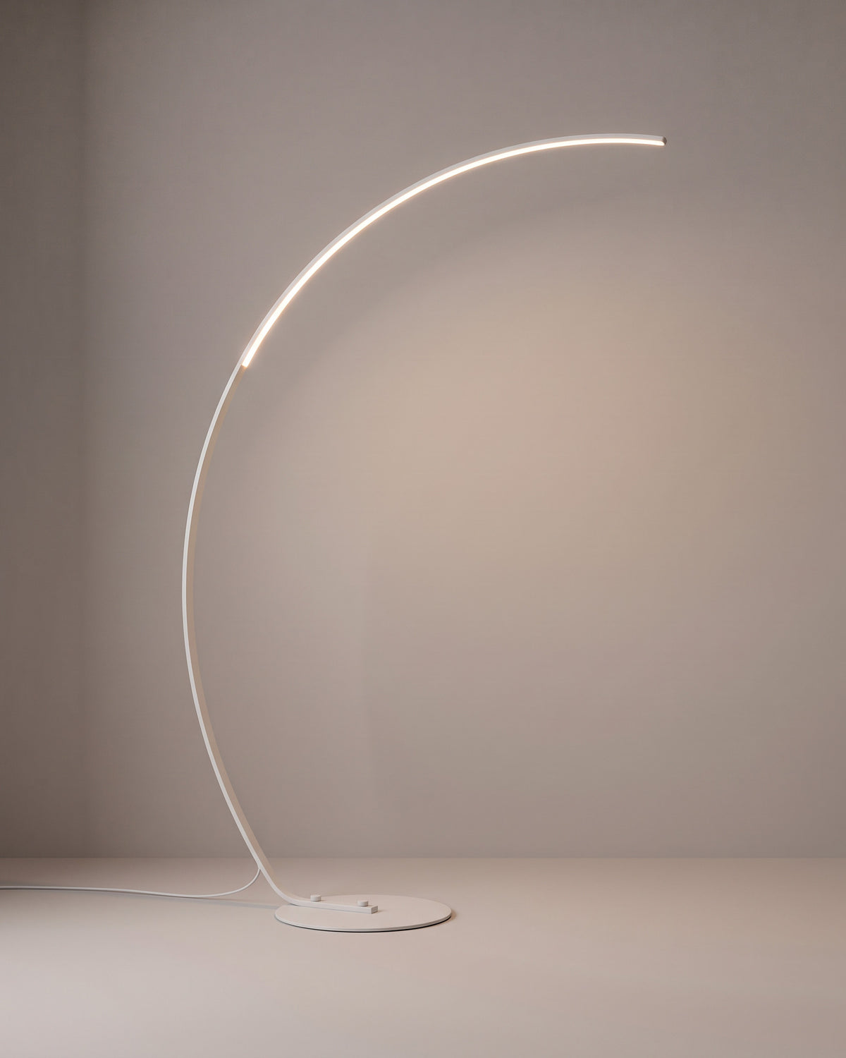 Lampadaire Liane, finition blanc