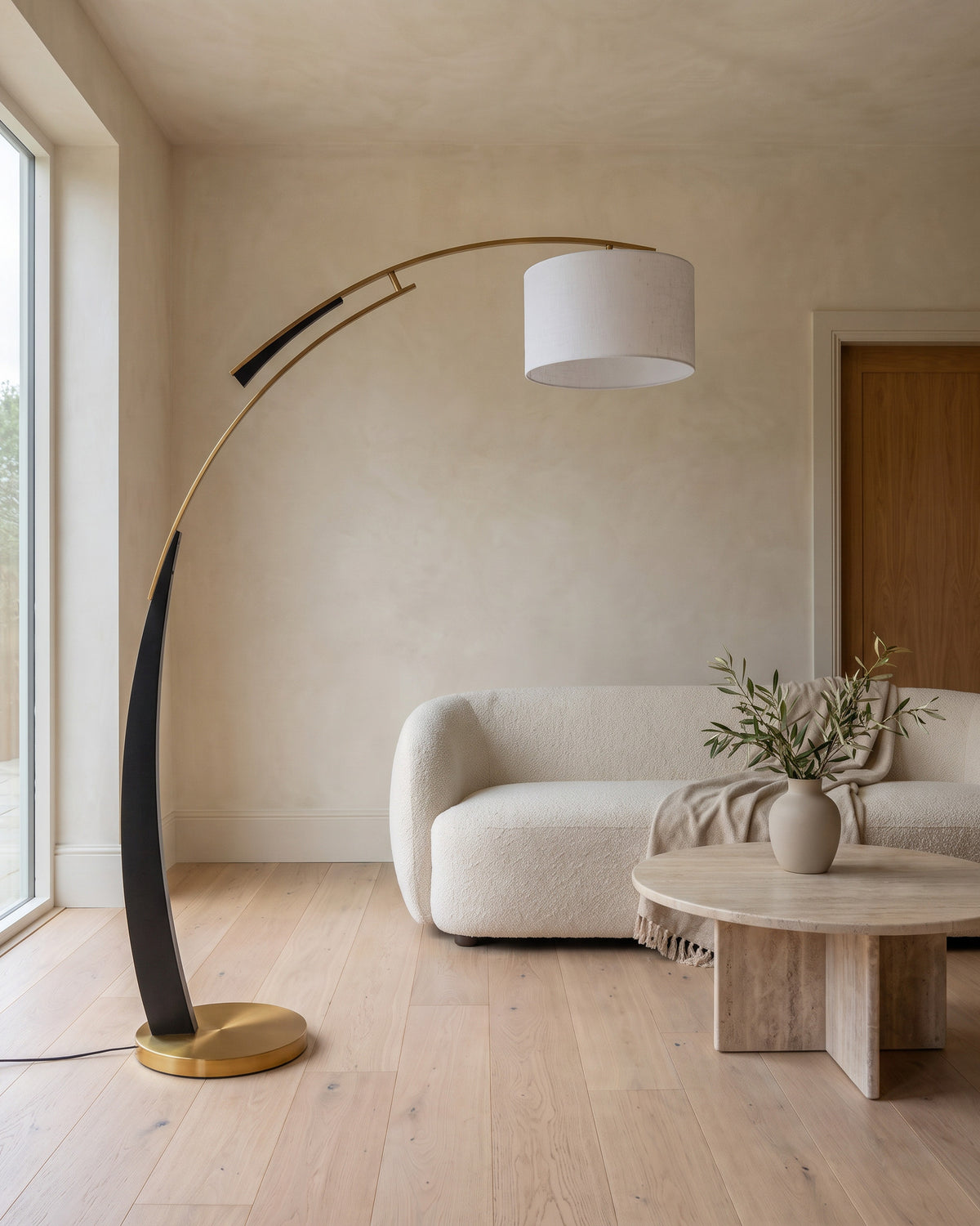 Lampadaire Arpège de jour, éteint