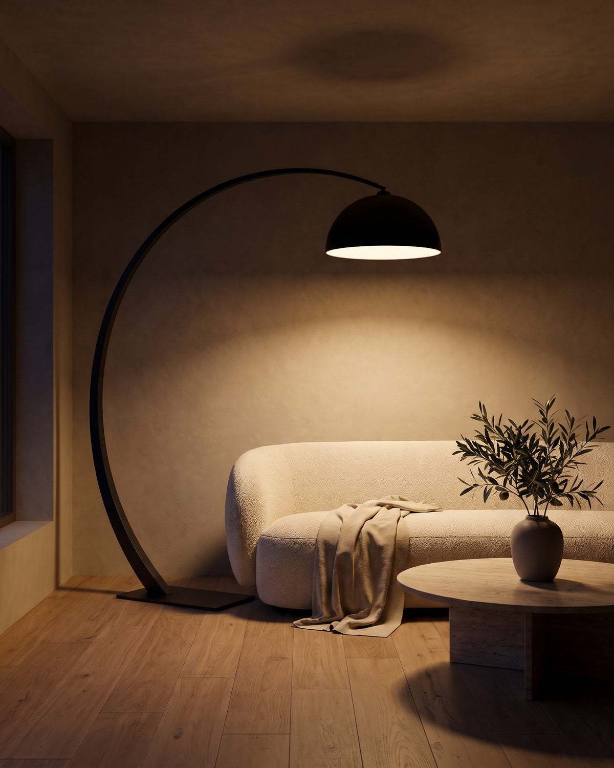 Lampadaire Croissant allumé de nuit