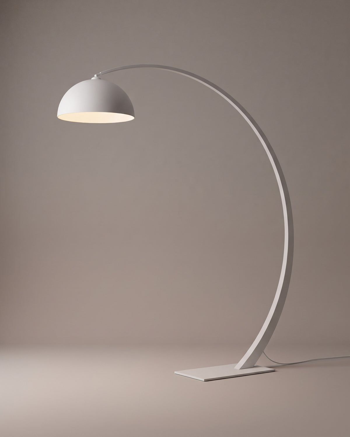 Lampadaire Croissant, finition blanc