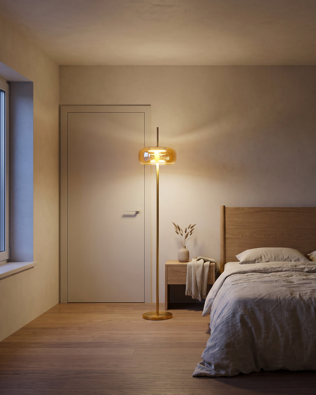 Lampadaire Cabochon dans une chambre, en soirée