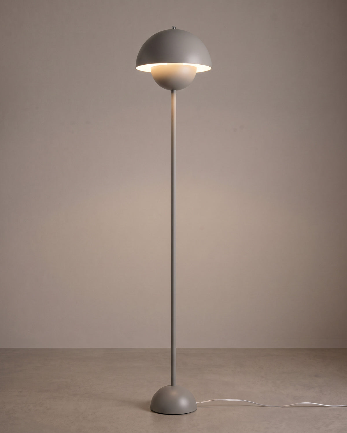 Lampadaire Capuchon, gris