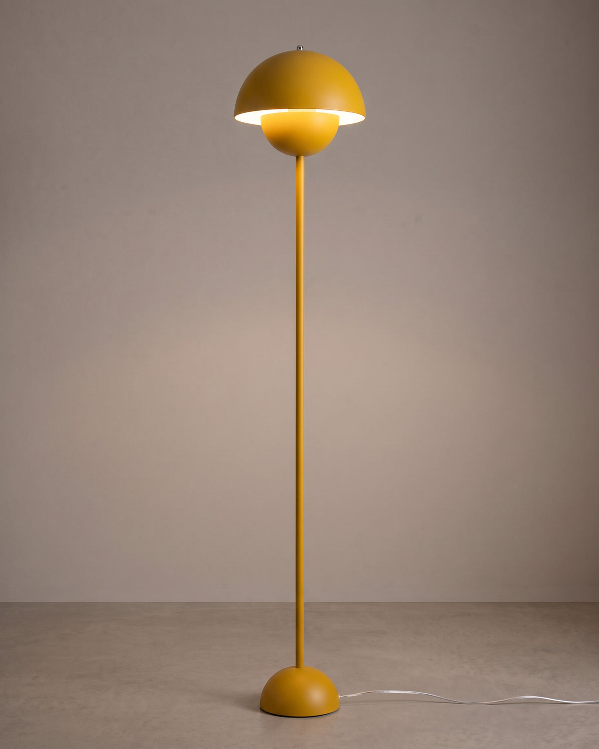 Lampadaire Capuchon, jaune
