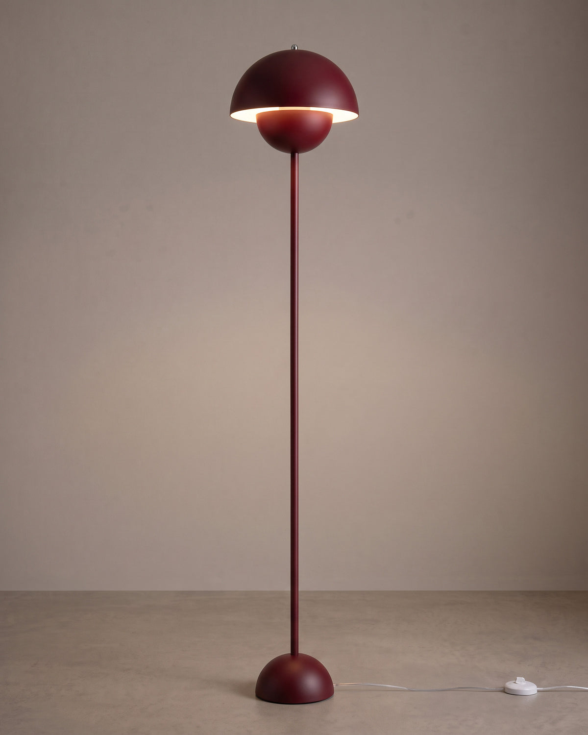 Lampadaire Capuchon, rouge bordeaux