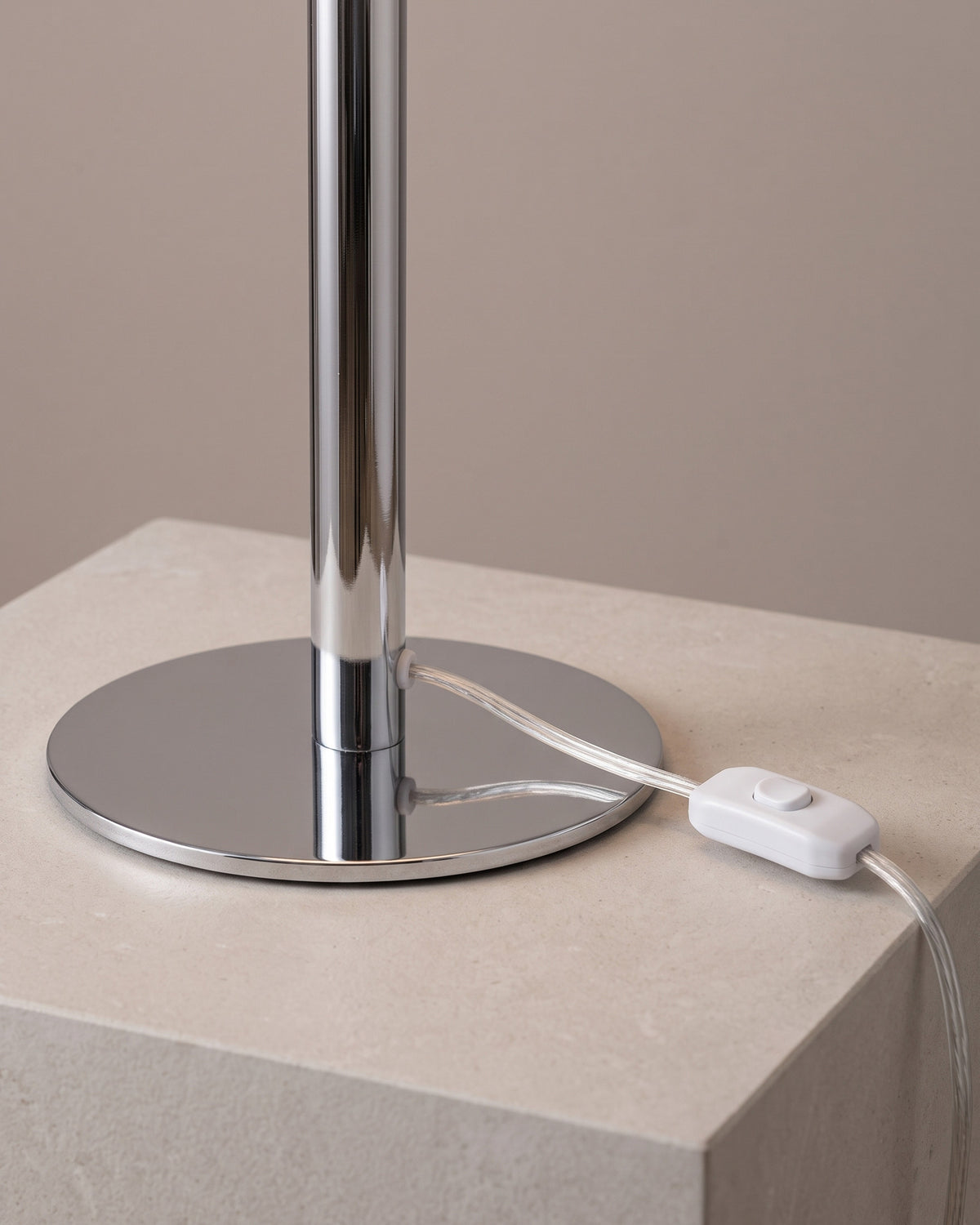Lampe de table Coussin : détail de la base