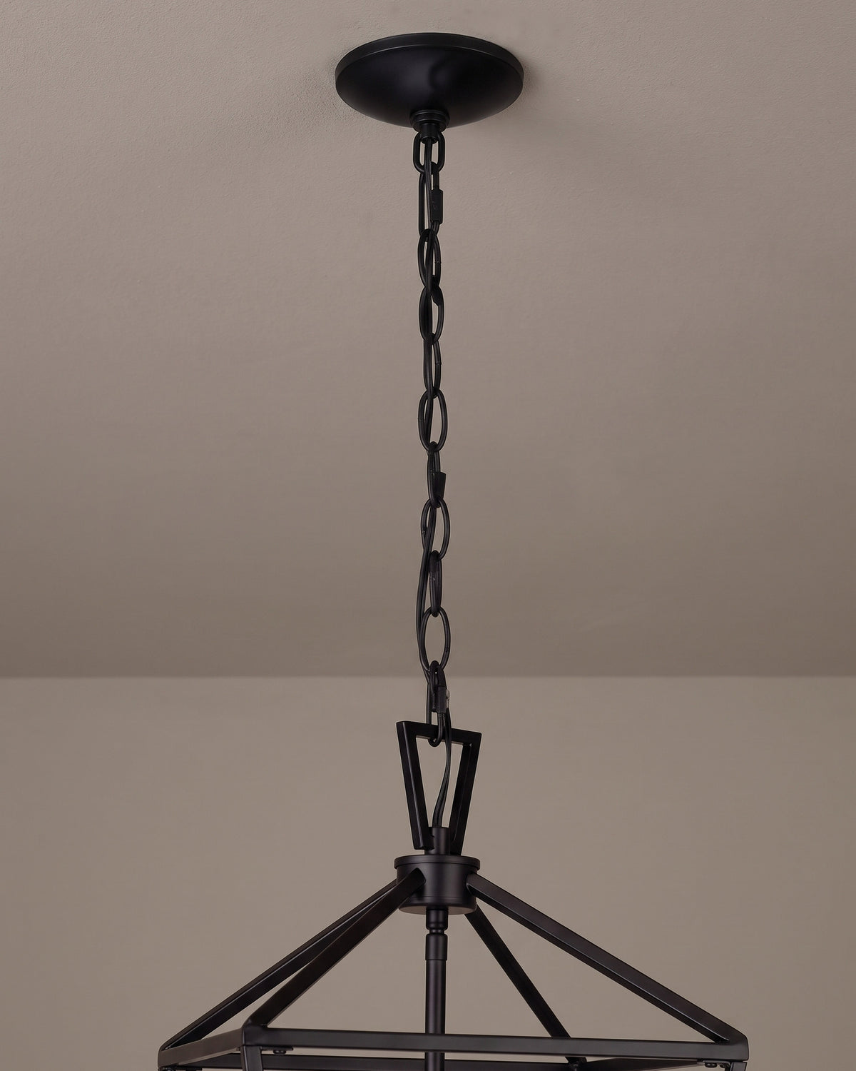 Suspension Fanal : détail technique (fixation, câble ou douille)