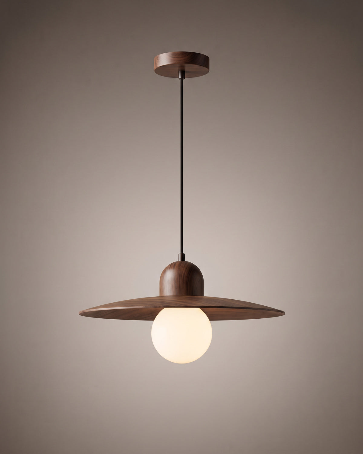 Suspension Lunaire, noyer