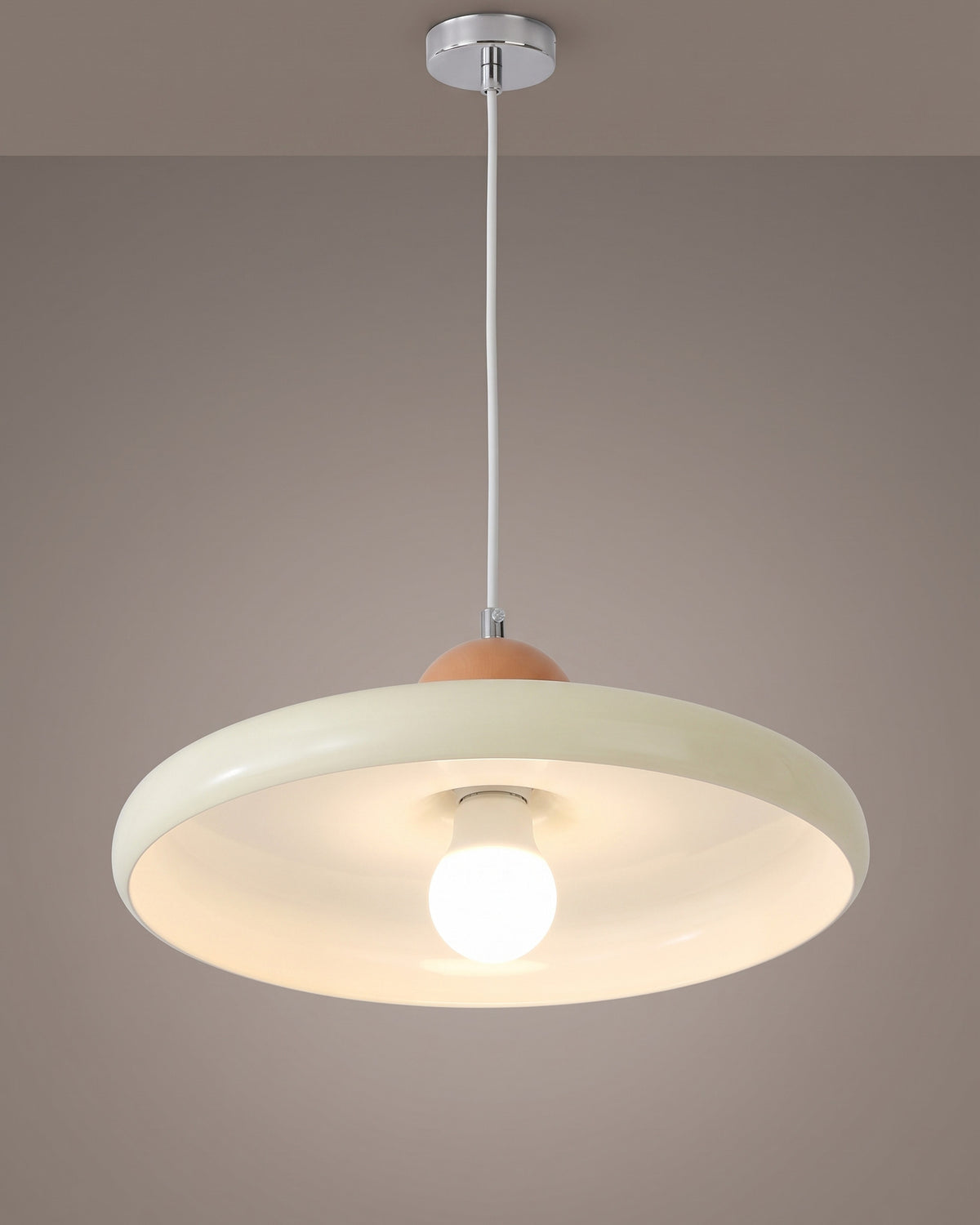 Suspension Écuelle vu sous un autre angle