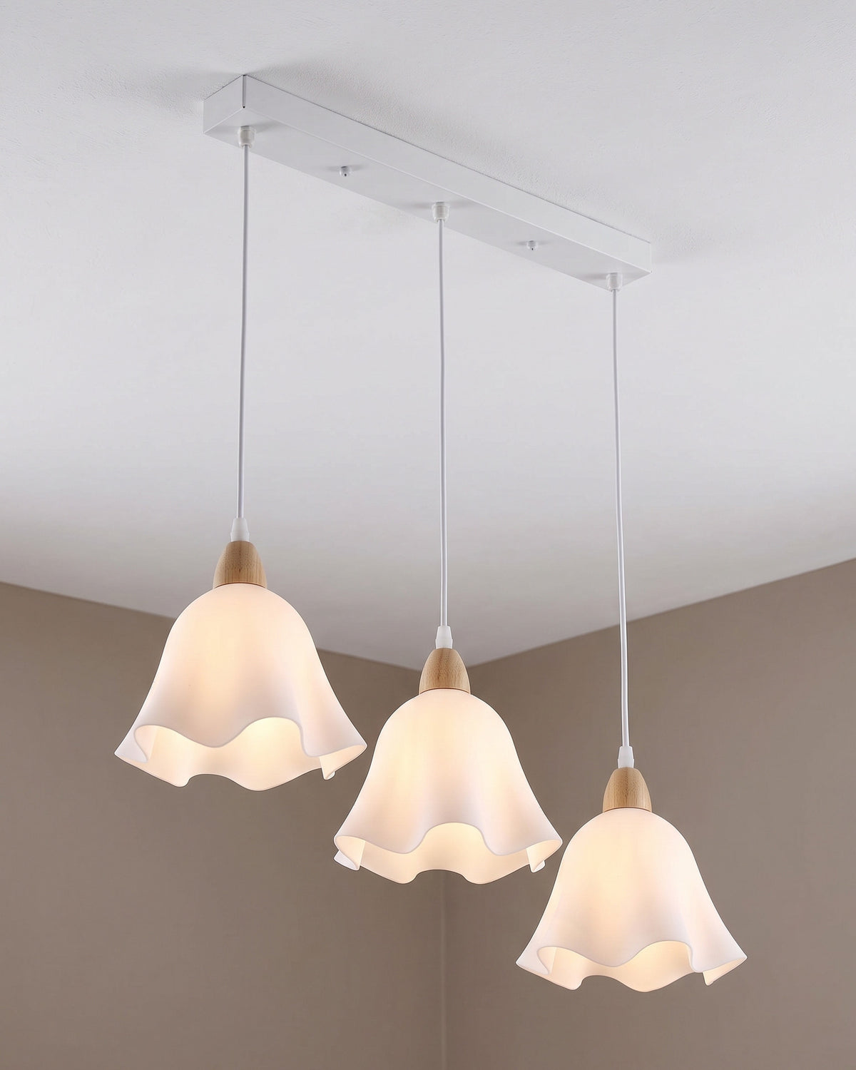 Suspension Ourlet vue sous un autre angle
